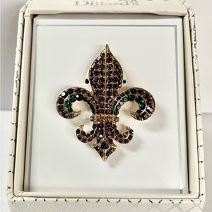 Fleur de Lis Brooch